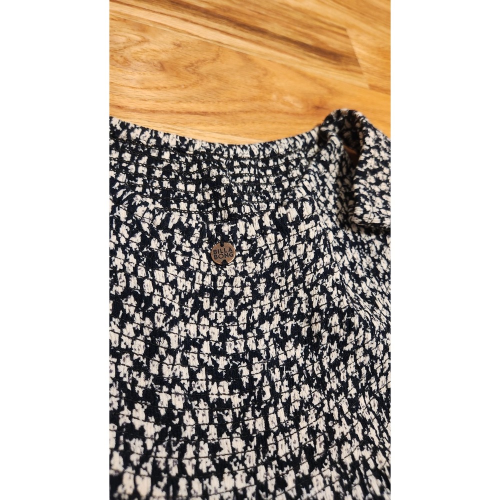 Billabong Night Fox Dress XS Black Floral Smocked Off Shoulder Mini Cottagecore - Picture 11 of 11